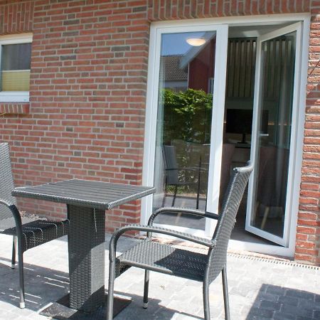 Hotel Garni Goldener Anker Greetsiel Esterno foto