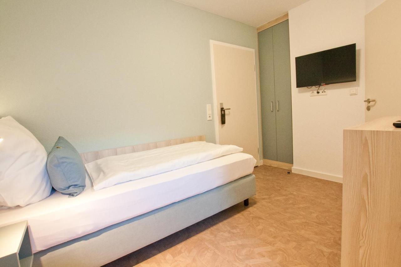 Hotel Garni Goldener Anker Greetsiel Esterno foto